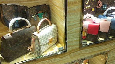 guangzhou fake bag market|guangzhou handbags review.